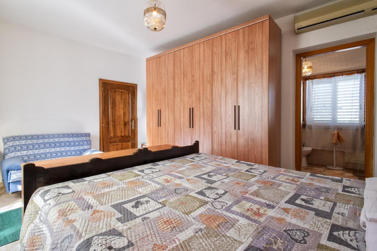 فيلا Casa Rina ساساري المظهر الخارجي الصورة